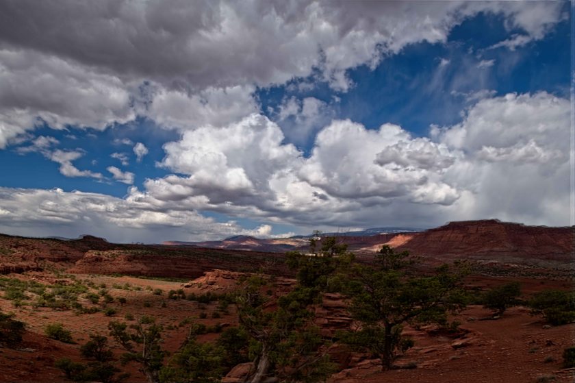 Route 25 on way to Capitol Reef National Park 1